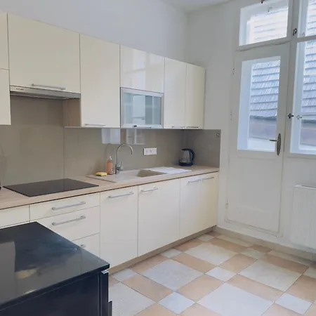 V Centru Krumlova Apartmán *